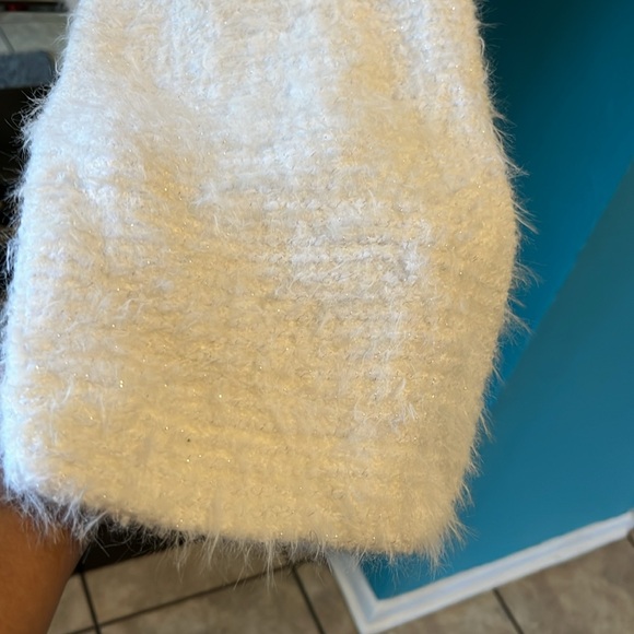 Zara sweater - Picture 3 of 4